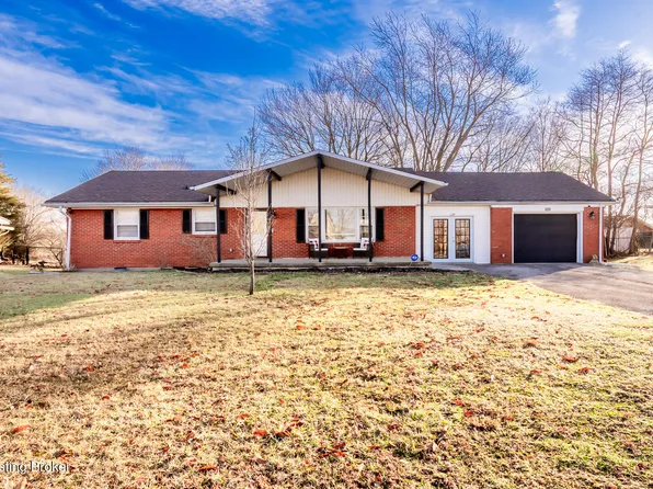 225 N Logsdon Pkwy, Radcliff, KY 40160