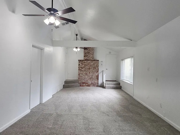 3800 Arden Way — Photo 12