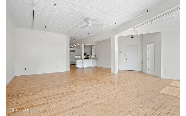 Sold by Douglas Elliman | media 40