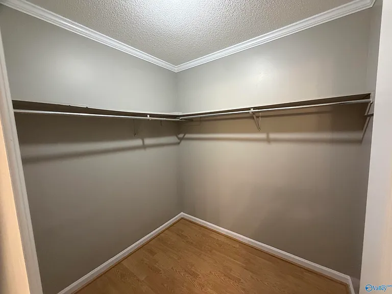 402 Pine St NW — Photo 17