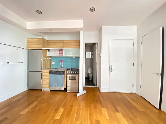 Rented by Simply Brooklyn Realty Inc | media 5