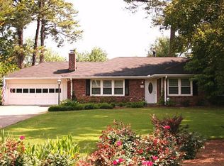 95 Silverwood Rd, Sandy Springs, GA 30342