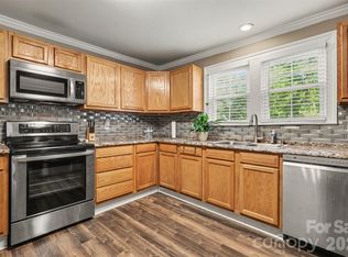 110 Drakeford Rd, Rock Hill, SC 29730