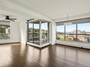 Olympia, Hamilton, ON L8N 3X3