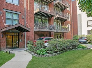 2225 W Wabansia Ave APT 502, Chicago, IL 60647