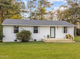 1007 N Yaupon Ter, Morehead City, NC 28557