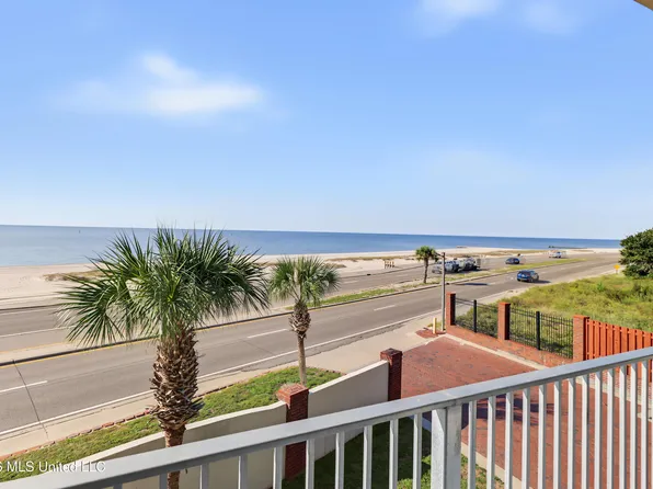 1453 E Beach Blvd APT 222, Pass Christian, MS 39571