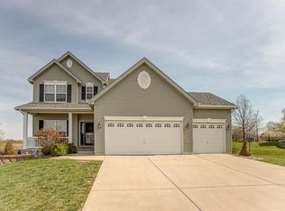 251 Edbrooke Dr, Shiloh, IL 62221