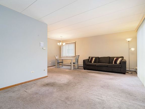4th image of 8840 S Mobile Ave