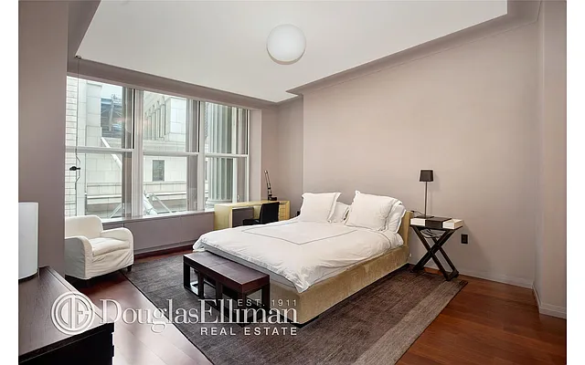 Rented by Douglas Elliman | media 26