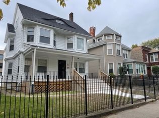 7122 S Euclid Ave, Chicago, IL 60649