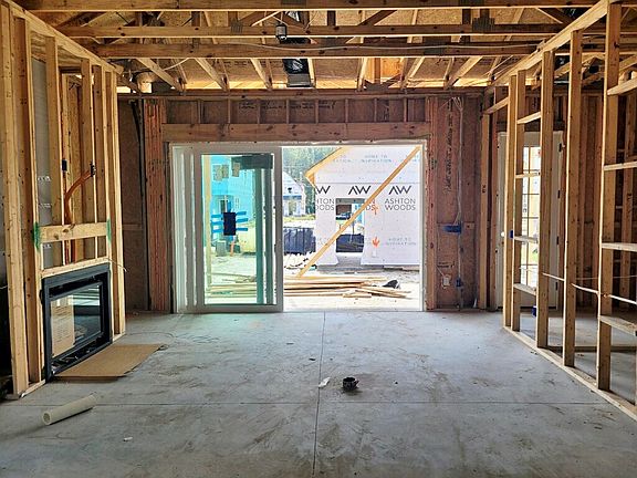 657 Blueway Avenue, Homesite 856 Elevation Image 2