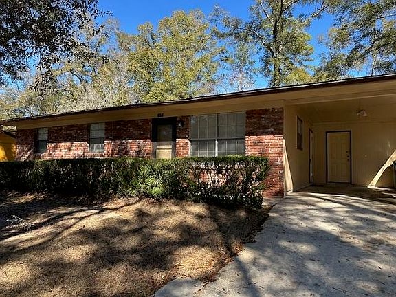 2nd image of 3423 N Ridge Rd