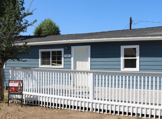 141 Fir Ln, Wapato, WA 98951