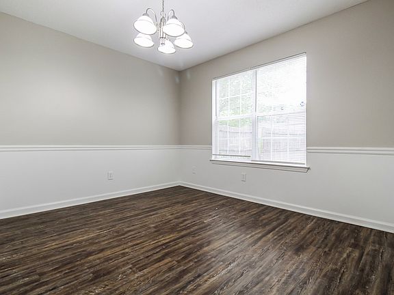 4th image of 7513 Edenberry Way