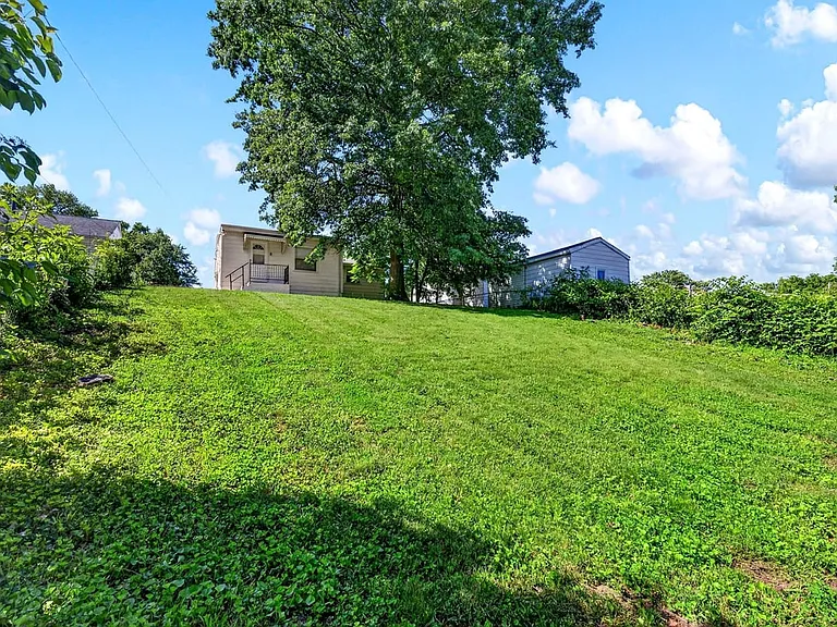432 Midlothian Rd — Photo 31