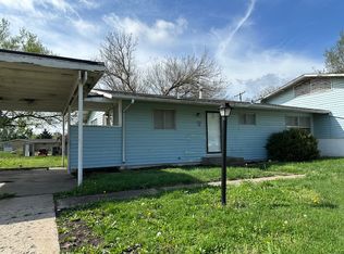 1501 SW 69th Ter, Topeka, KS 66619