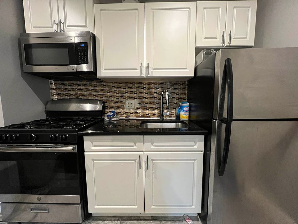 2nd image of 2151 Davidson Ave Unit 9D