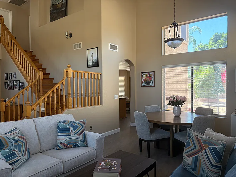 6803 W Rose Garden Ln — Photo 12