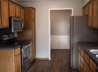 4616 67th St, Urbandale, IA 50322
