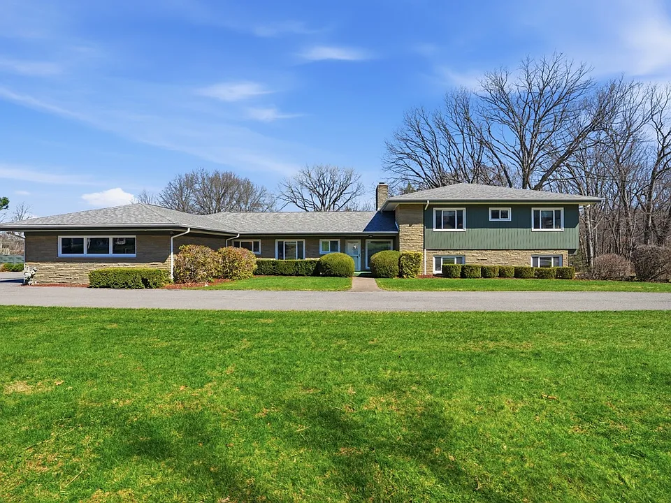103 Zernich Dr