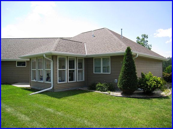 2nd image of 432 N 16th Cir