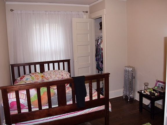 5th image of 12 Bellaire Dr