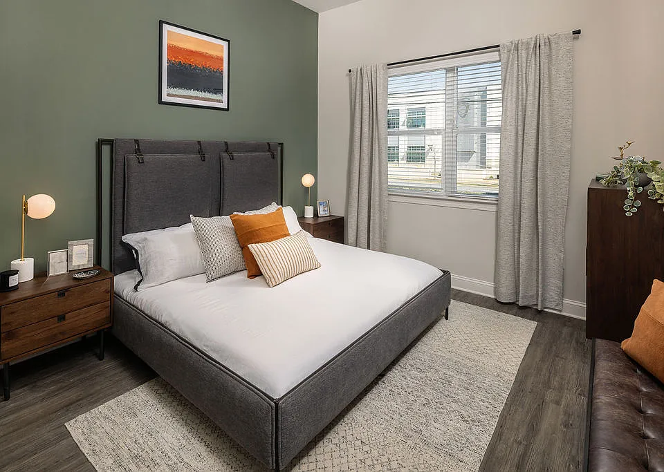 Prose McCullough Station apartments community photo