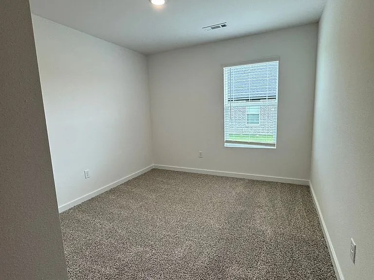 6316 Warwick Dr — Photo 19