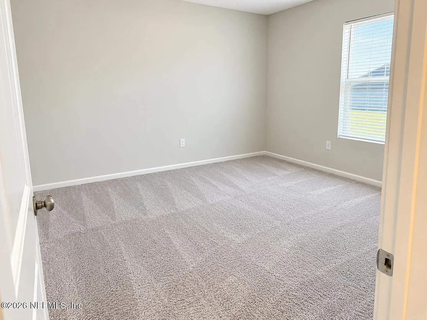 4 bed, 2.0 bath, 1434 sqft, $2,150 — Photo 4