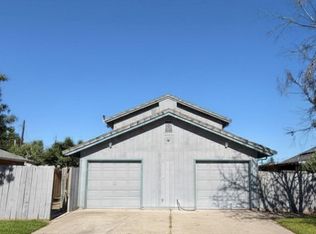 228 Elm Ave, Manteca, CA 95336