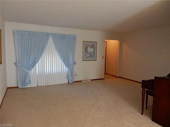 2nd image of 245 Judita Dr