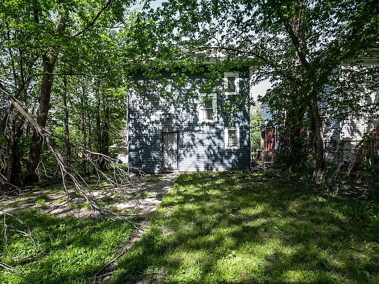 3233 Park Ave — Photo 22