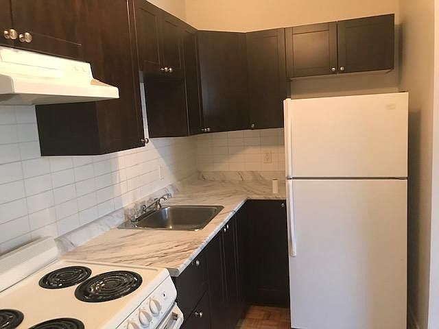 2nd image of 31 Saint Paul St #4