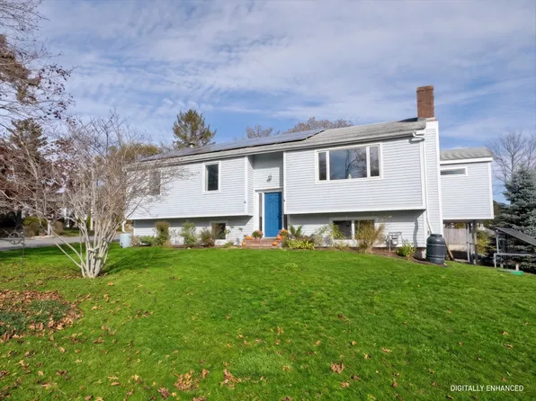 13 High Popples Rd, Gloucester, MA 01930
