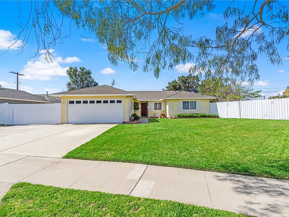 1st image of 5572 Nevada Dr