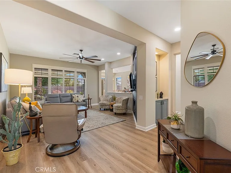 35241 Rosemont Dr — Photo 20