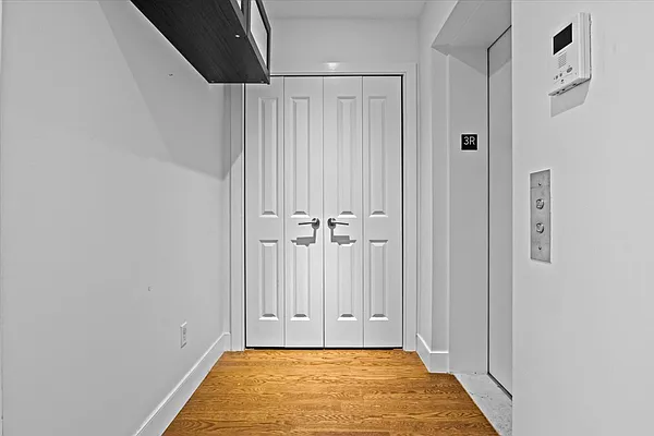 Sold by Compass | media 4