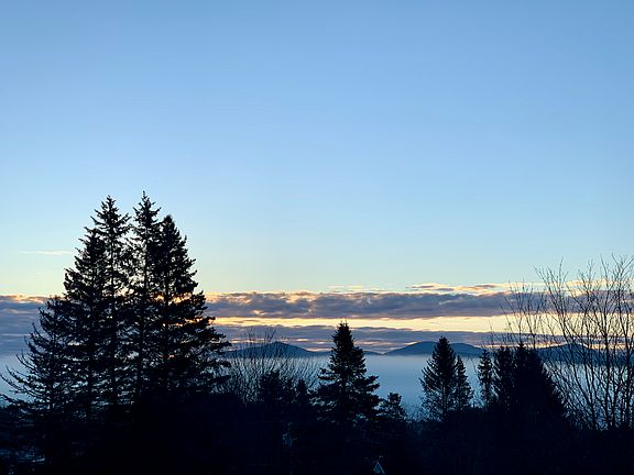 Mountain views for miles