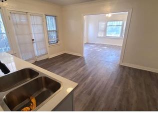 1643 E Imperial Hwy, Los Angeles, CA 90059