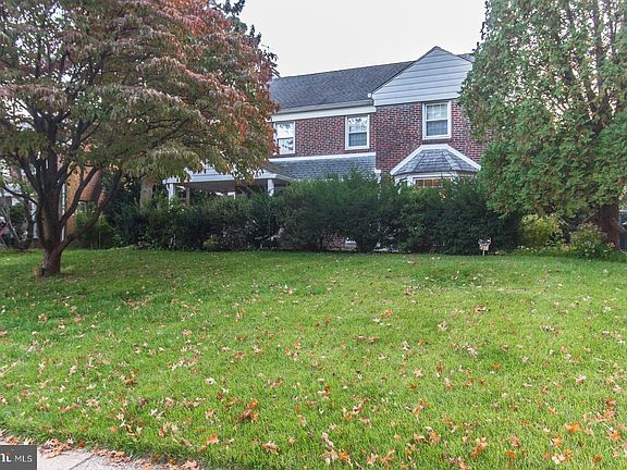 2nd image of 40 Johns Rd