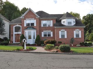 54 Karen Ln, Emerson, NJ 07630