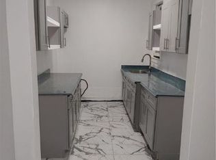 126 W 1st St APT 2, Mount Vernon, NY 10550
