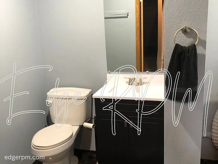 508 Hartman Ave — Photo 9