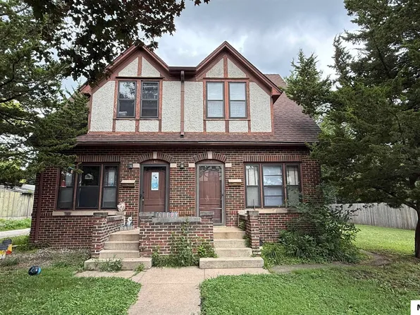 242 14th St SE, Mason City, IA 50401