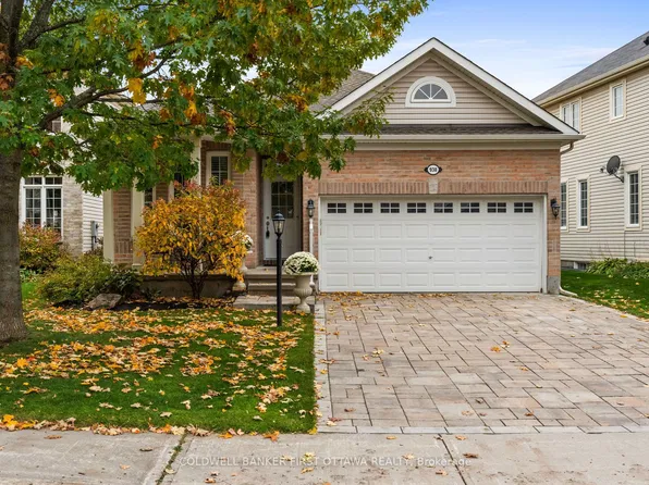938 Rossburn Cres, Ottawa, ON K2J 0Y5