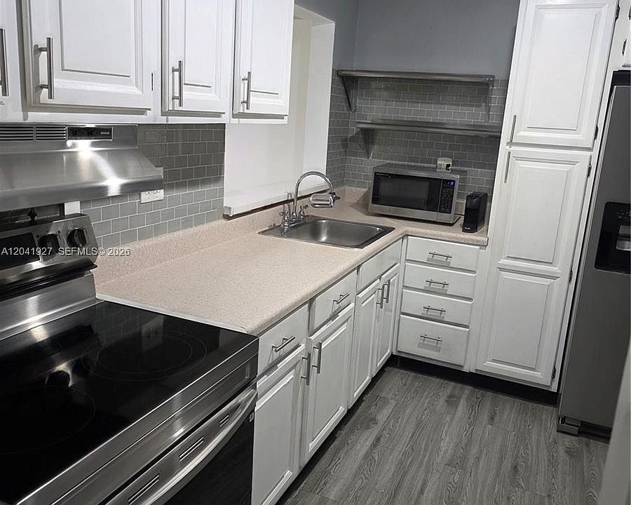 1st image of 8065 SW 107th Ave APT 202