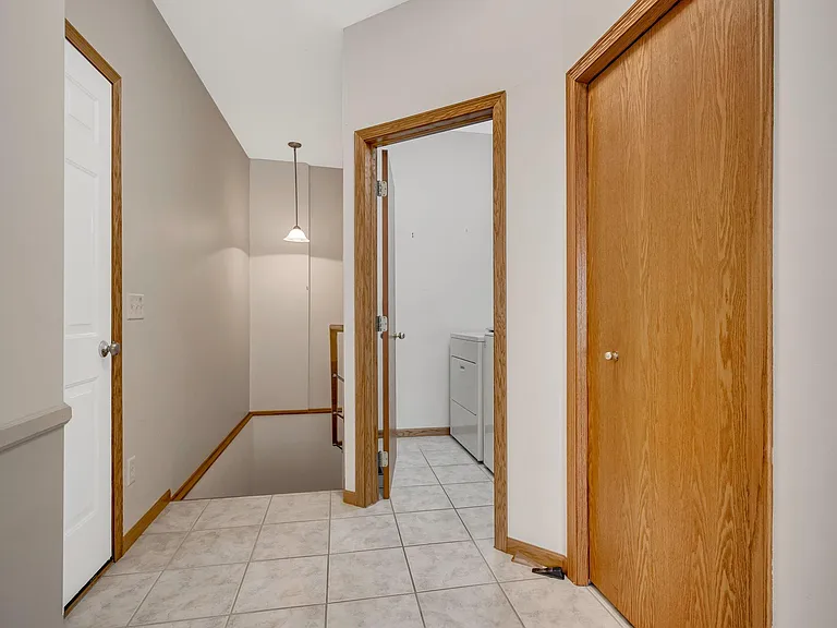 107 County Road F W — Photo 24