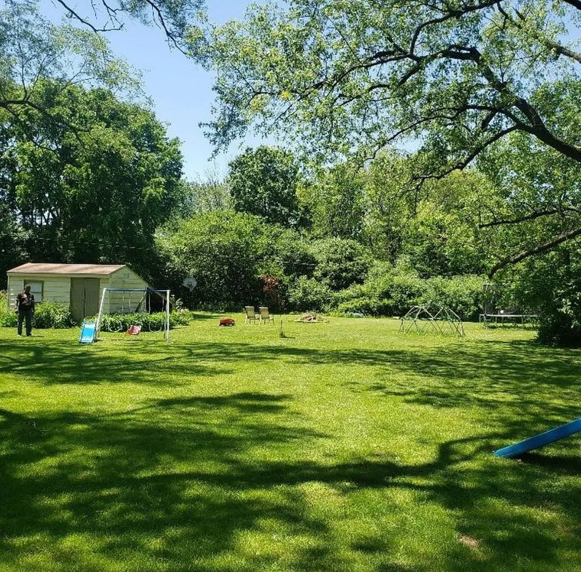 3 bed, 2200 sqft, $2,650 — Photo 1