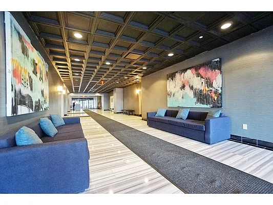 Sold by Continental Real Estate Group | media 20